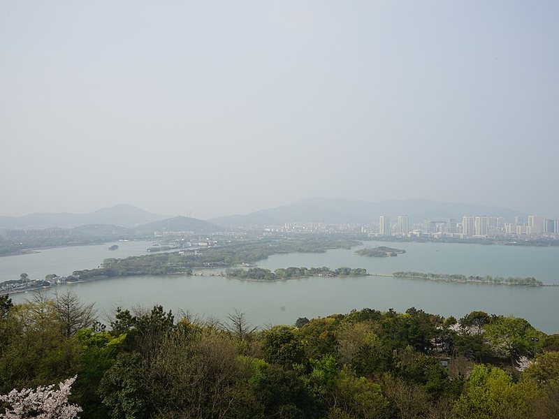 鹿鼎山